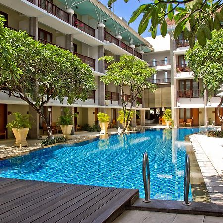 เดอะรานี โฮเต็ล แอนด์ สปา Hotel กูตา ภายนอก รูปภาพ